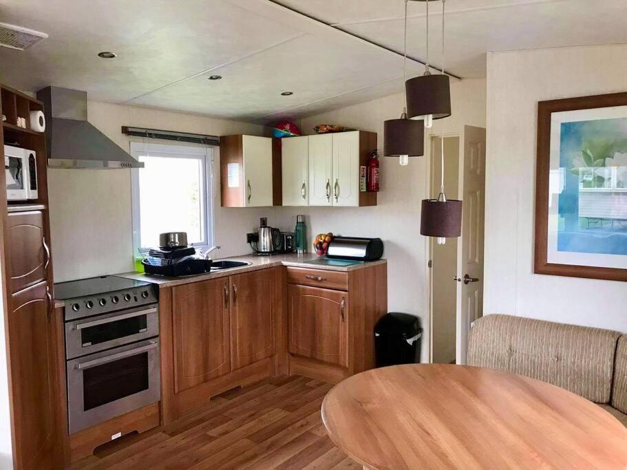 Cornish Caravan On The Lizard Peninsula, Cornwall. Helston Exterior foto