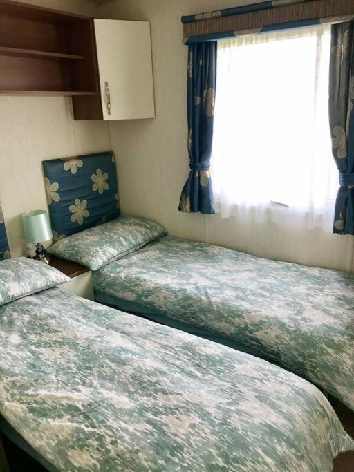 Cornish Caravan On The Lizard Peninsula, Cornwall. Helston Exterior foto